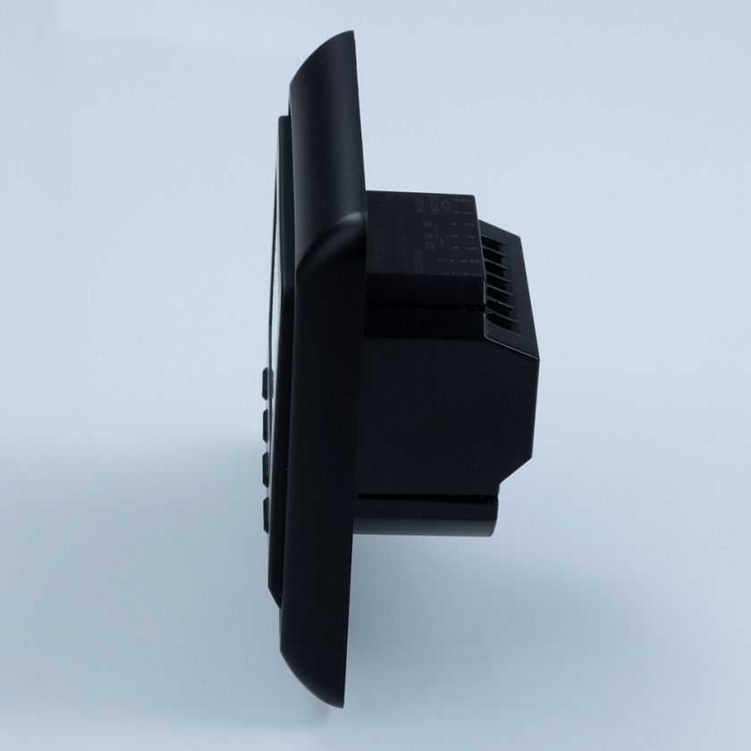 Хронотермостат электронный комнатный с датчиком температуры пола ( черный)   